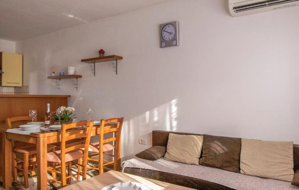 Apartment Between The Vineyard Ankaran Extérieur photo